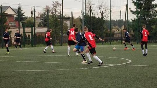 "TRÓJKA" W KOLEJNYM ETAPIE COCA COLA CUP 2016