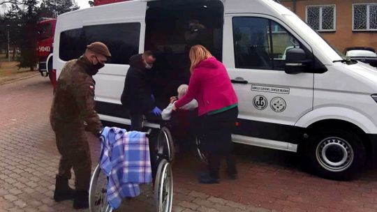 Trwają przenosiny pacjentów Zakładu Pielęgnacyjno Opiekuńczego