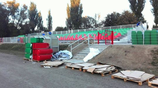 Trybuna już prawie gotowa