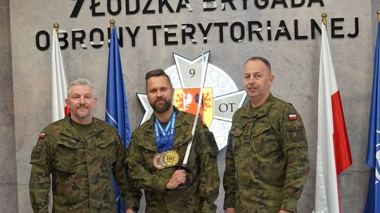 Trzy medale na największym turnieju świata szermierki historycznej żołnierza 9ŁBOT