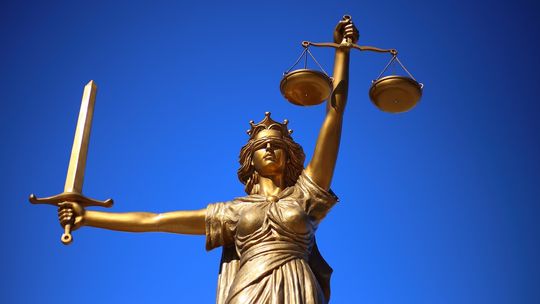 Trzydzieści osób oskarżonych w śledztwie ws. korupcji związanej z Fundacją Pomocy Transplantologii