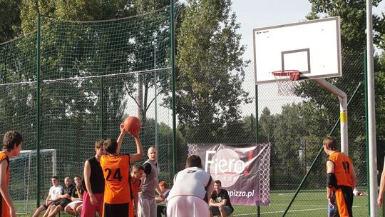 TuneSquad mistrzem Ligi Letniej 2011