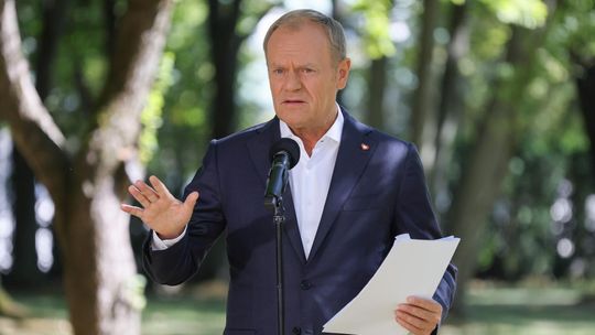 Tusk: 29 października przedstawimy raport dot. działań komisji ds. wpływów rosyjskich