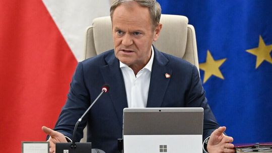 Tusk: w 2027 r. osiągniemy możliwość przeszkolenia wojskowego 100 tys. chętnych rocznie