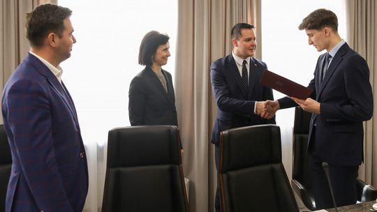 Uczeń ZSP Nr 1 w Radzie ds. Młodzieży Narodowej Rady Rozwoju przy Prezydencie RP.