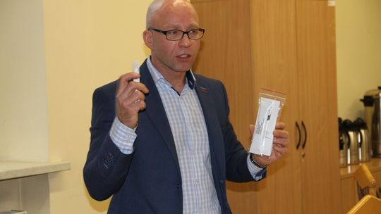 Uczniowie bójcie się: Narkotesty trafiły do tomaszowskich szkół