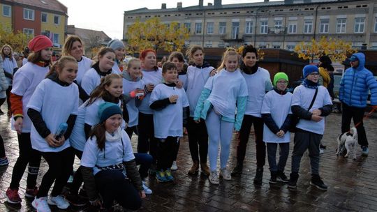 Uczniowie " Ósemki" wzięli udział w XIII Biegu Niepodległości