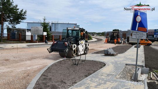 Ulica św. Łukasza w Opocznie coraz bliżej finiszu. Widać wyraźne postępy prac