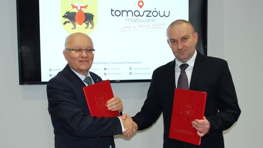 Umowa na zakup Solarisów podpisana