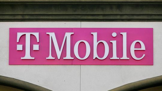 UOKiK: ponad 25 mln zł kary dla T-Mobile Polska