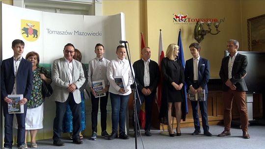 Uroczyste wręczenie nagród uzdolnionej młodzieży szkół podstawowych i oddziałów gimnazjalnych