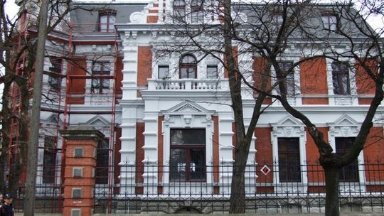 Uzdrawianie Pałacu