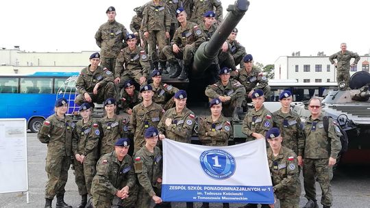 V Centralny Zlot Klas Mundurowych Żagań 2019 zakończony – ZSP nr 1 w Tomaszowie Maz. na 12 miejscu 