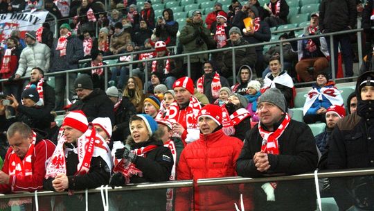 (Video) PZPN: Nocny wyścig po Wrocławiu