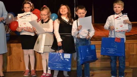 VIII Powiatowy Konkurs Recytacji Poezji w Języku Angielskim rozstrzygnięty