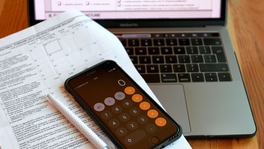 W 2022 roku wyższa kwota wolna w PIT, ale bez odliczenia składek zdrowotnych