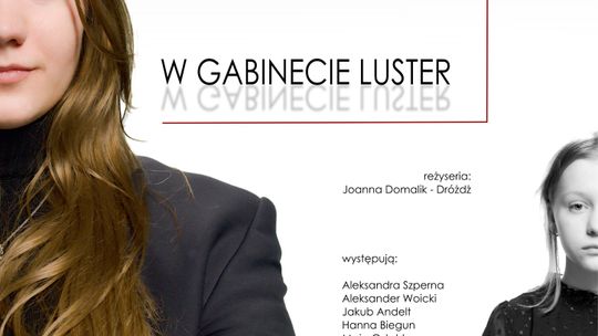 W krzywym zwierciadle 