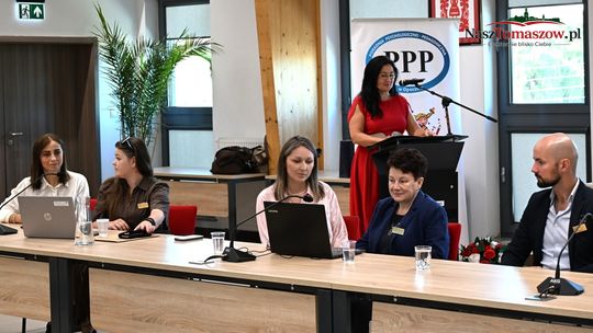 W Opocznie rozmawiano o nowym podejściu do wsparcia dzieci i młodzieży