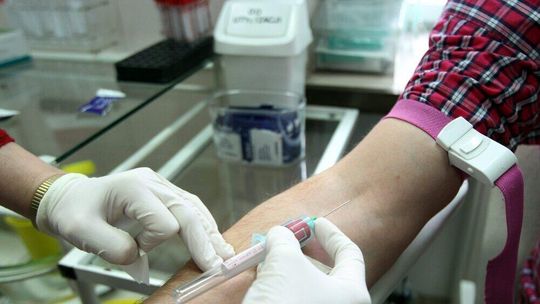 W Polsce co trzeci zakażony wirusem HIV o tym nie wie