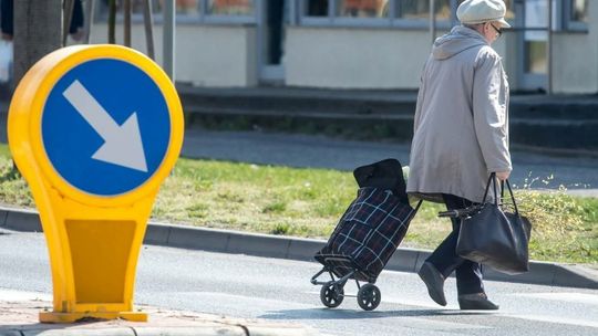 W poniedziałek trzynasta emerytura trafiła do kolejnych 1,8 mln osób