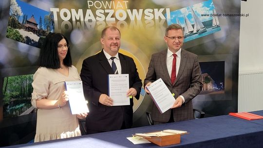 W Samochodówce nowe kursy i szkolenia kompetencyjne. Szkoła pozyskała dofinansowanie. 