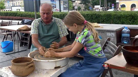 Warsztaty garncarskie z cyklu "Kulturalne piątki"