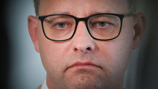 Węgierski rząd udzielił azylu politycznego posłowi PiS Marcinowi Romanowskiemu