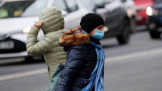 WHO: Omikron zakazi ponad połowę populacji Europy w sześć do ośmiu tygodni