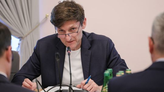 Wiceminister Wyrobiec: rząd podziela obawy wydawców
