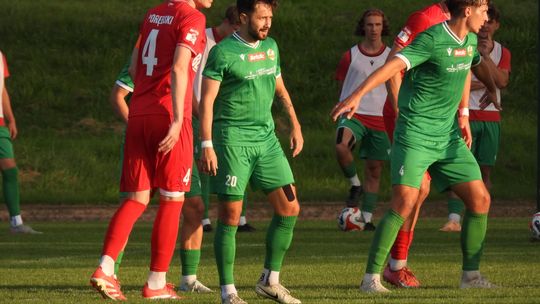 Widzew II – Lechia 0:2. Dojrzała Lechia wygrywa w Łodzi po golach Tkaczyka i Rybickiego