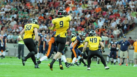 Wielkie starcie tuż przed Super Bowl Mecz Polska vs. Szwecja już niedługo laureaci