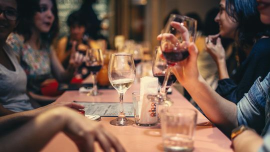 Woda dla sektora HoReCa – Dlaczego Jest Kluczowa?