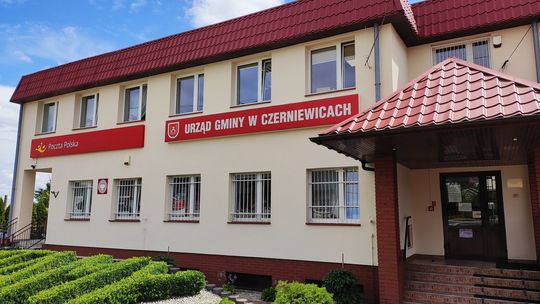 Wójt odpowiada na list. Jego konkurent też