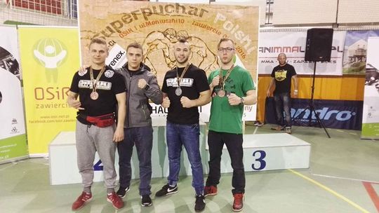 WOREK MEDALI DLA GRAPPLERÓW Z TOMASZOWA