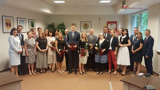 Wręczenie nauczycielom stopnia nauczyciel mianowany