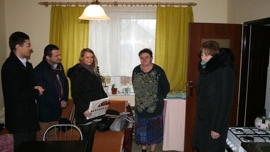 Wsparli pogorzelców