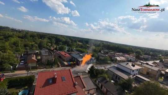 Wybuch gazu i ogromne płomienie na ulicy Zawadzkiej. Pożar został opanowany