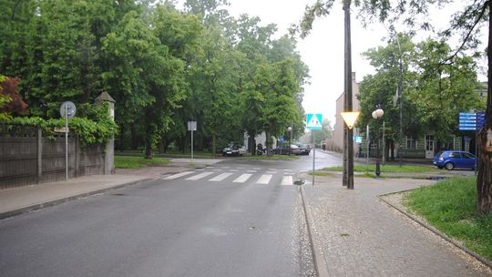 Wymusiła na motocykliście