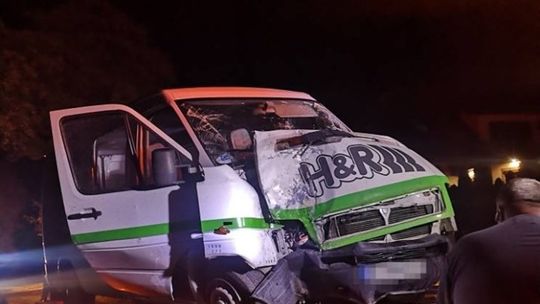 Wypadek busa w Nowym Olszowcu