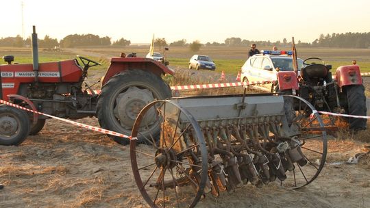 Wypadek: zginął pod kołamni własnego ciągnika