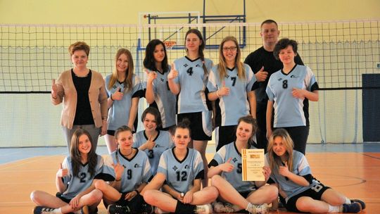 Wyspiański w Finale Wojewódzkim w piłce siatkowej dziewcząt!
