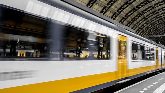 Z Radomia wygodniej i bezpiecznej pociągiem do Tomaszowa Mazowieckiego i Łodzi