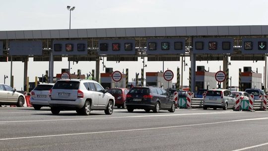 Za 2021 r. do KFD z opłat drogowych przekazano ponad 1,9 mld zł