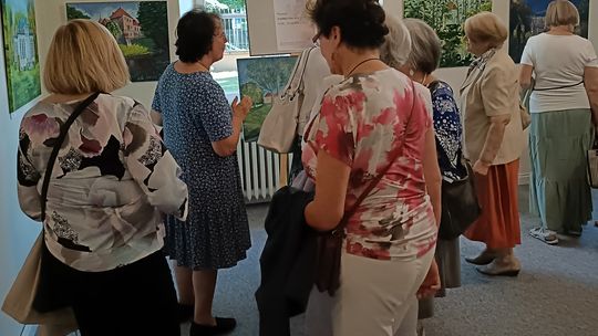Za nami wernisaż wystawy „Zamki, pałace i dwory województwa łódzkiego”