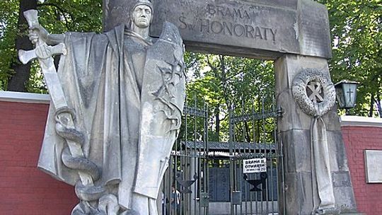 Za wyjazd na pogrzeb zapłacił podatnik
