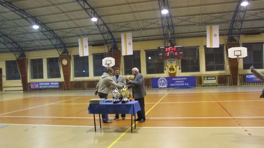 Zakończyły się rozgrywki Halowej Ligii Szóstek Piłkarskich