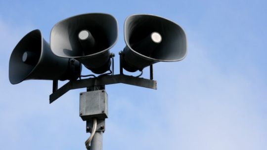 Zawyją syreny w rocznicę Powstania Warszawskiego
