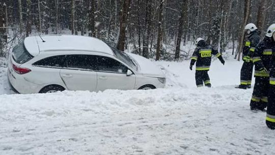 Zima zaskakuje kierowców