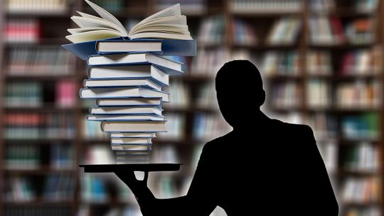 Zintegrowany System Kwalifikacji - nowe podejście do edukacji, kwalifikacji, rynku pracy.