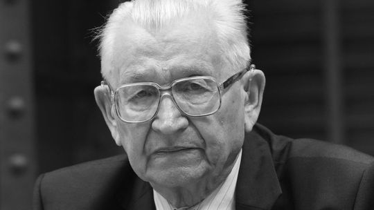 Zmarł Leszek Moczulski, założyciel Konfederacji Polski Niepodległej